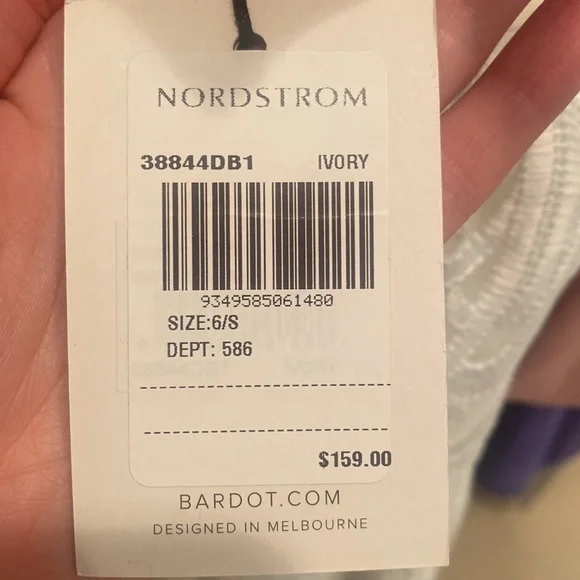 NWT Bardot Gia Lace Dress Ivory white size 6 - Picture 6 of 6